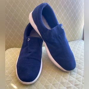 Navy/White Merinos Wool Slip-Ons - Men’s size 10